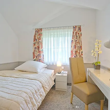 Otel Havel 3*